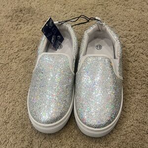 NWT girls 13 glitter sparkle shoes slip on